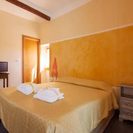 Jolly Roger Casa de hóspedes