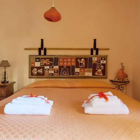 Guest house Jolly Roger *